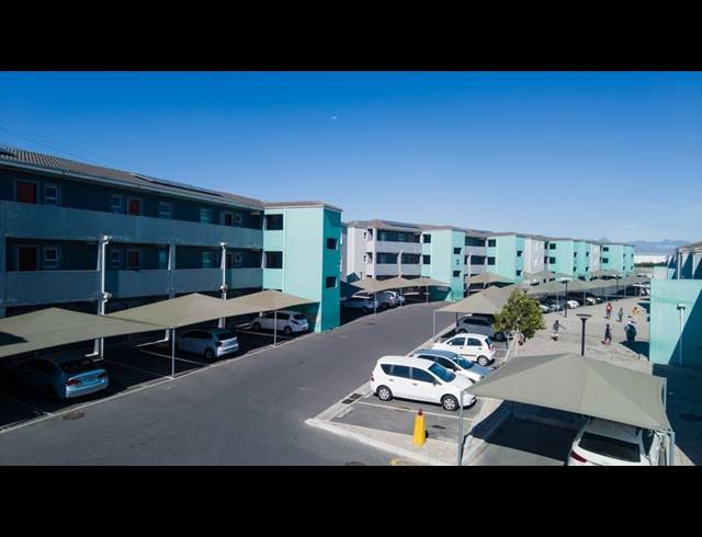 2 BEDROOM APARTMENT FOR SALE IN HAGLEY